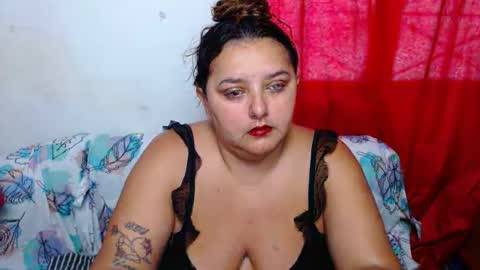 naomiquiin online show from September 27, 12:03 pm