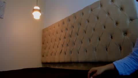 naomis_35 online show from February 3, 7:18 pm