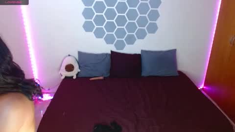 naomisweetty online show from September 30, 7:13 pm