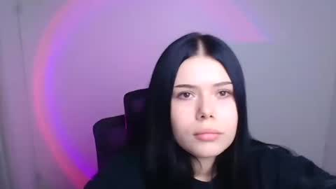 Naomi online show from October 7, 5:20 pm