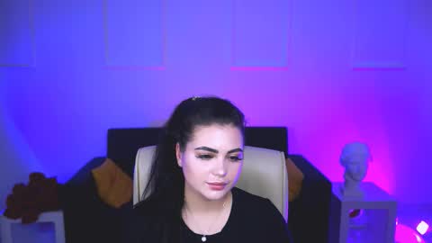 naomiwilsons online show from September 13, 10:17 am