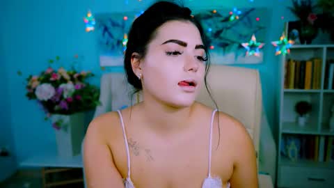 naomiwilsons online show from December 1, 12:58 pm