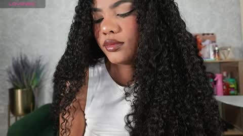 Naomi     online show from April 9, 3:50 pm