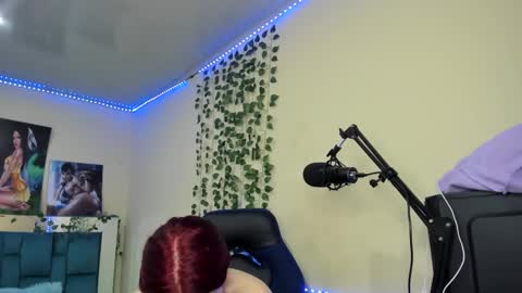 naomy online show from February 15, 11:36 pm