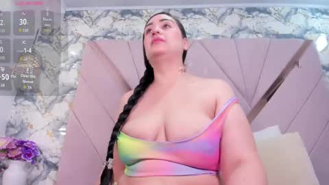 Naomy online show from May 6, 10:16 pm