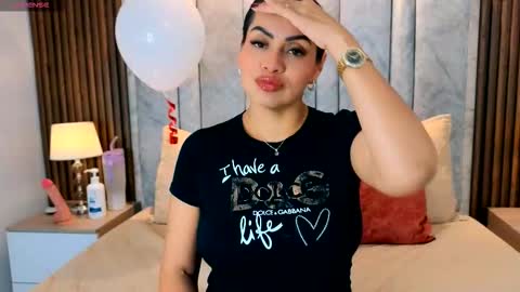 Naomy Smith online show from February 15, 6:28 pm