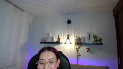 Naomy Stanley online show from May 12, 11:47 pm