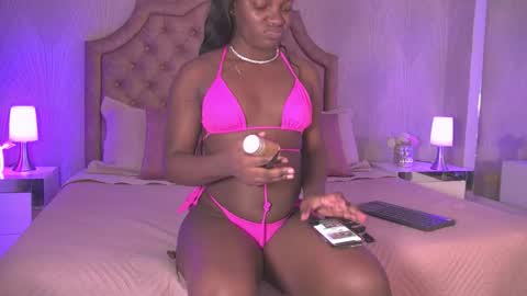 Naomi Brand online show from September 30, 10:59 am