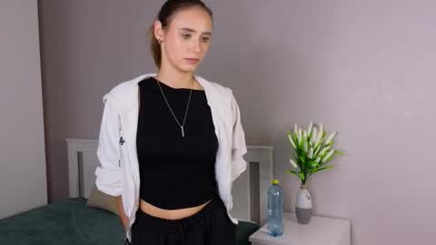narcissaflame online show from September 22, 4:44 pm