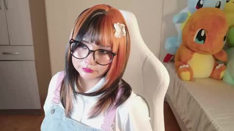 Naree online show from April 3, 3:30 pm