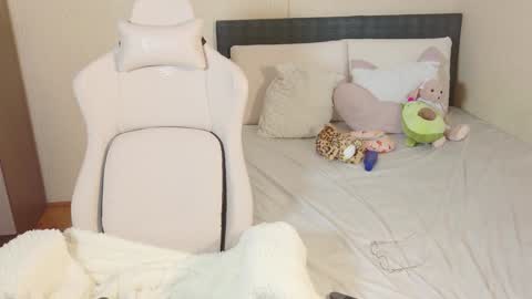 Naree online show from February 2, 7:57 pm