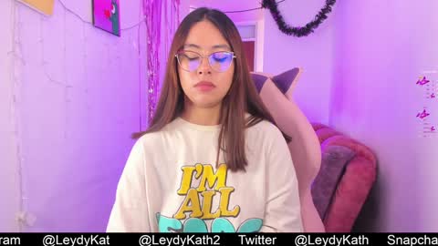 Snapshot of nasha_abby chatting on December 10, 2:28 pm Call me Nasha online show from December 10, 2:28 pm