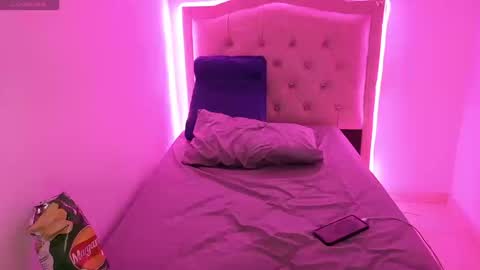 Nasly batista  online show from September 22, 10:47 pm