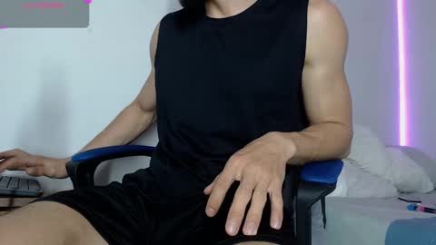 Snapshot of nassh_18 chatting on February 24, 5:22 am nassh_18 online show from February 24, 5:22 am