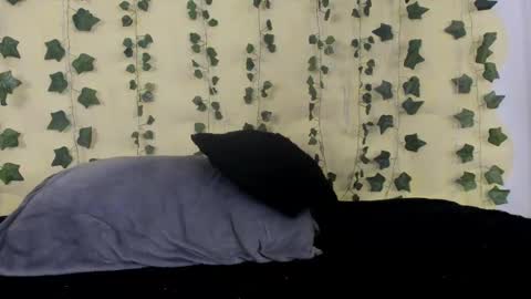 Snapshot of nastasha_nasty1 chatting on February 13, 10:23 am Maira online show from February 13, 10:23 am