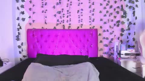 Maira online show from December 16, 5:03 am