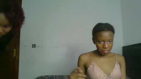 nasty_divah online show from May 1, 11:21 pm