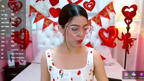 Snapshot of nat_bakers chatting on February 14, 8:37 pm online show from February 14, 8:37 pm
