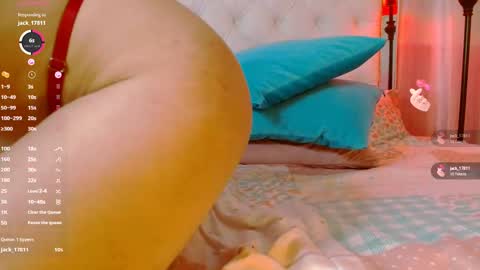   online show from October 3, 8:50 pm