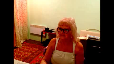 natali online show from April 2, 7:37 am