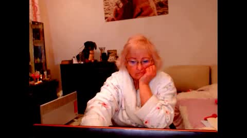 natali online show from March 1, 7:04 pm