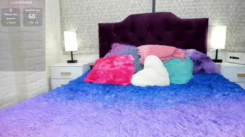Snapshot of natalia_kiss01 chatting on September 19, 11:08 pm Natalia Kiss online show from September 19, 11:08 pm