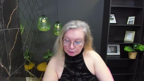 NataliCloud online show from January 17, 1:35 pm