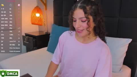 N A T A L I E online show from March 18, 12:11 pm