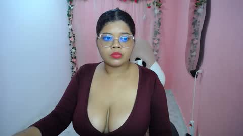 natalie_tits1 online show from September 19, 8:56 pm