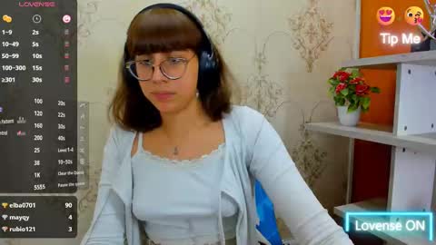 N A T A L Y online show from February 26, 3:54 pm