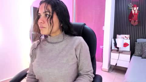 natasha online show from January 8, 1:06 pm