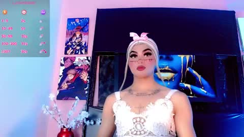 natasha_clifford online show from May 16, 8:51 pm
