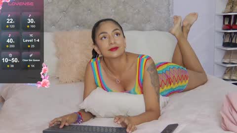 natasha_shine22 online show from December 20, 7:33 am