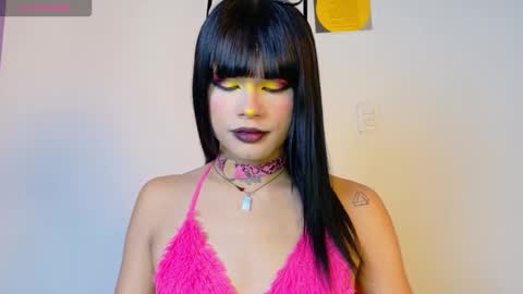 Natahsa  online show from September 26, 5:26 am