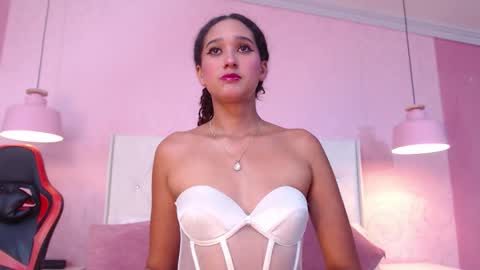 natashabrinkley online show from September 25, 2:51 am