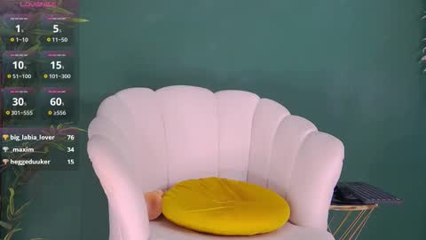 Natasha Ivacenko online show from October 25, 8:24 am