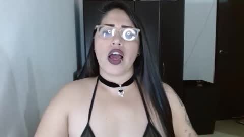 Natasha Smithe  online show from March 24, 1:55 am