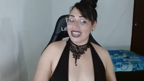 Natasha Smithe  online show from February 27, 2:26 am