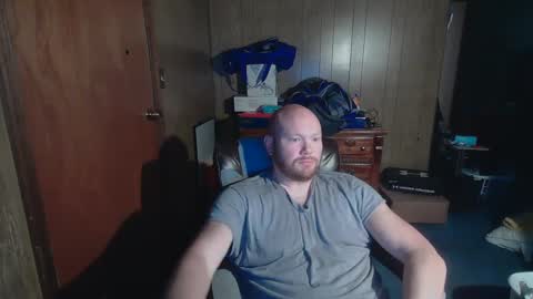 Snapshot of nate_b99 chatting on December 14, 1:27 pm Nate online show from December 14, 1:27 pm