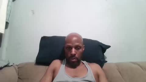 natedoggie07 online show from January 17, 5:11 am