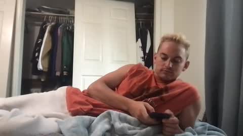 natetheexplorer online show from May 28, 9:46 pm