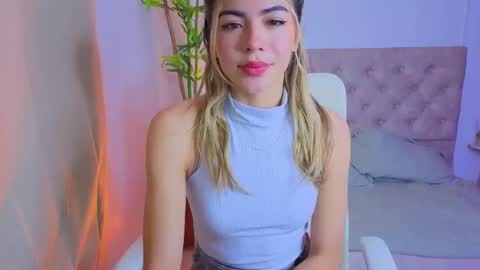 nathaly sky online show from January 12, 9:38 am