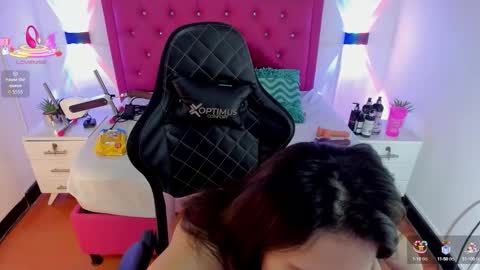 N A T H A L I A online show from October 1, 5:23 pm