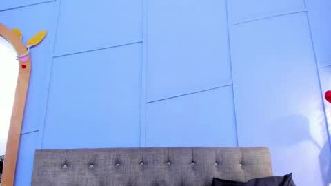 nathalie rossel online show from October 22, 7:59 pm