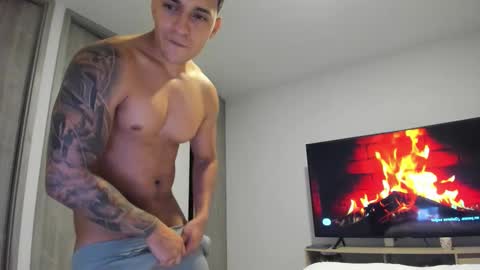 nathan_gross online show from February 25, 12:14 am