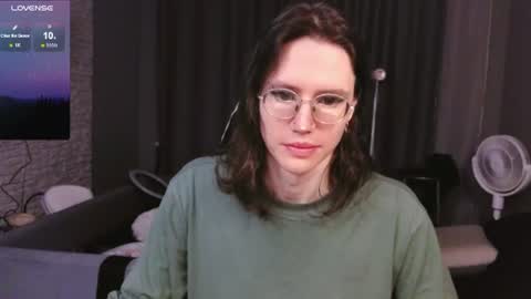 This name is so sexy you cant pronounce it. online show from June 15, 2:25 am