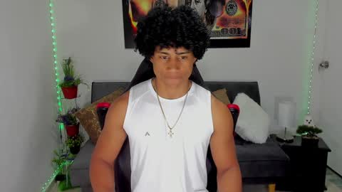 Snapshot of nathan_sexy247 chatting on February 6, 2:22 am Nathan online show from February 6, 2:22 am