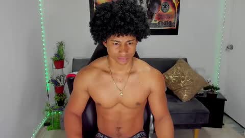 Snapshot of nathan_sexy247 chatting on February 28, 11:03 am Nathan online show from February 28, 11:03 am