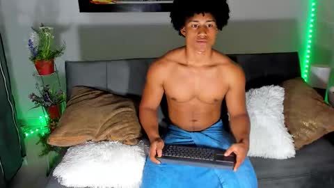 Nathan online show from November 8, 2:25 am