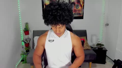 Snapshot of nathan_sexy247 chatting on March 11, 11:01 am Nathan online show from March 11, 11:01 am